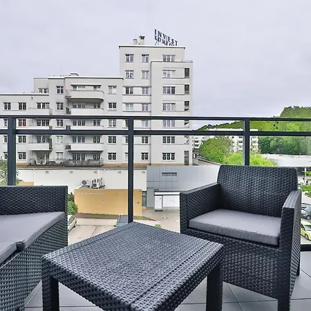 Navalis With Parking In By Renters Apartament *