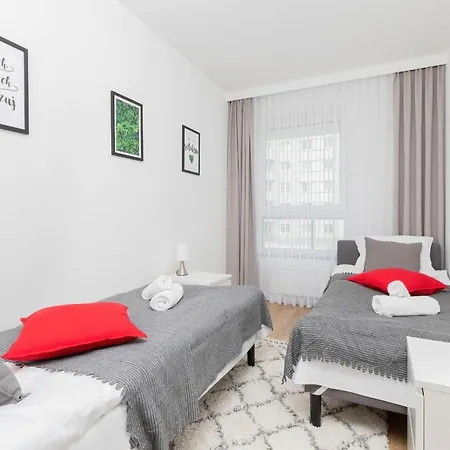 Navalis With Parking In By Renters Lejlighed Gdynia