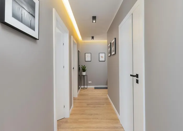 Navalis By Renters דירה גדינייה